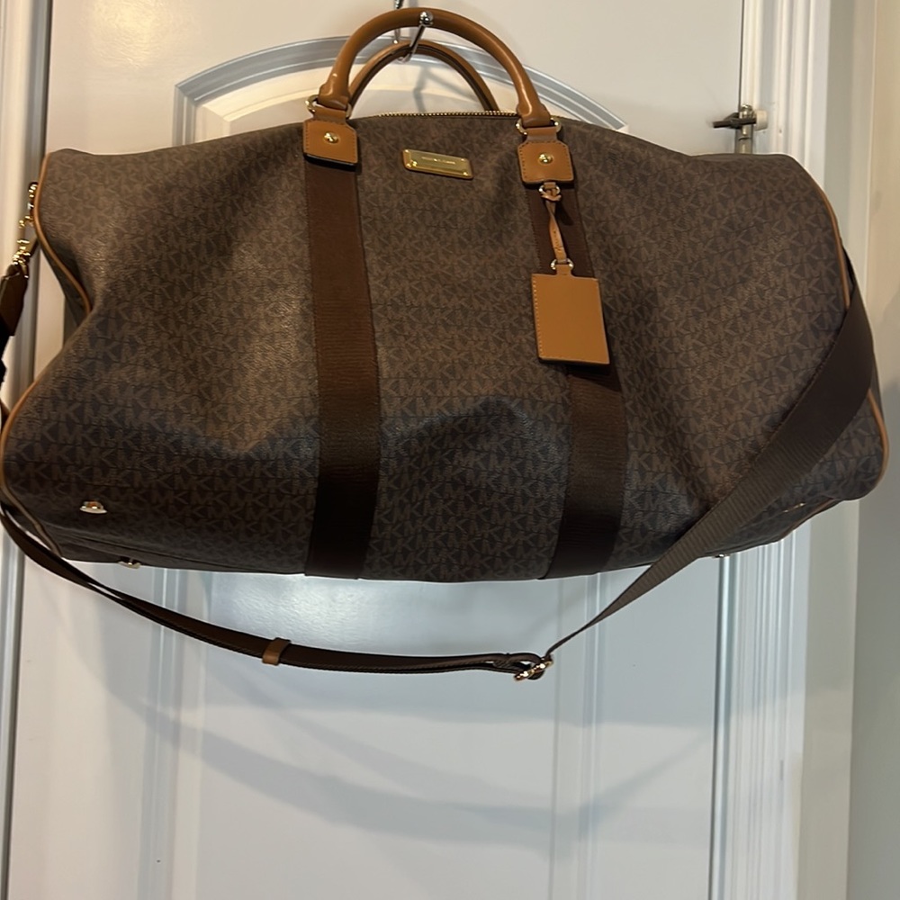 Michael Kors Hudson Leather Weekender Duffel Brown